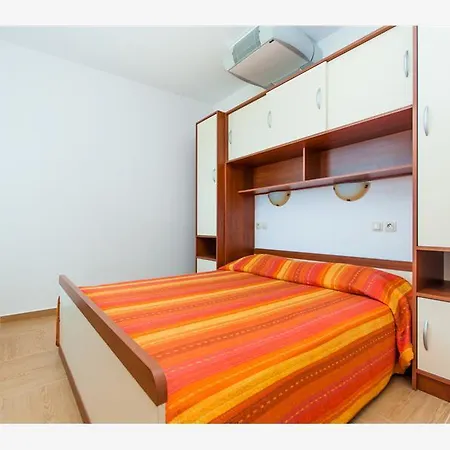 Apartments Ruzmarin Lun  Exterior foto