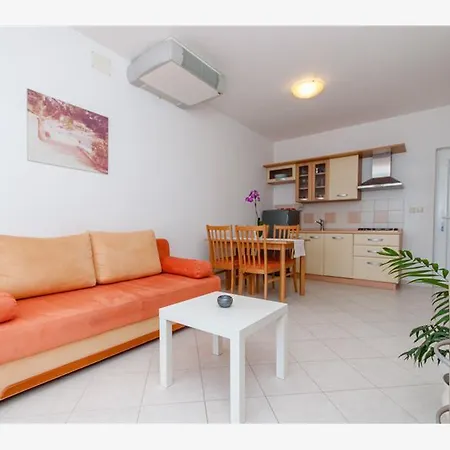 Apartments Ruzmarin Lun  Exterior foto