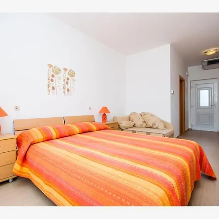 Apartments Ruzmarin Lun  Exterior foto