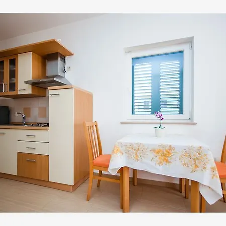 Apartments Ruzmarin Lun  Exterior foto