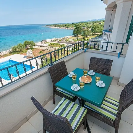 Apartments Ruzmarin Lun  Exterior foto