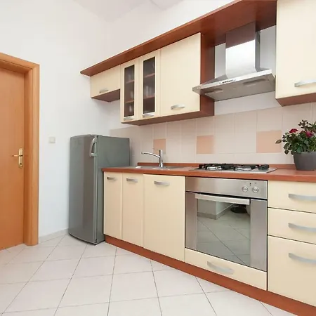 Apartments Ruzmarin Lun  Exterior foto